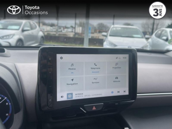 Photo 15 du bon plan TOYOTA Yaris Cross 116h Collection MY22 occasion à 22000 €