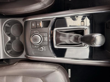 Photo 21 du bon plan MAZDA CX-5 2.2 SKYACTIV-D 184 Takumi 4x4 BVA Euro6d-T occasion à 15490 €