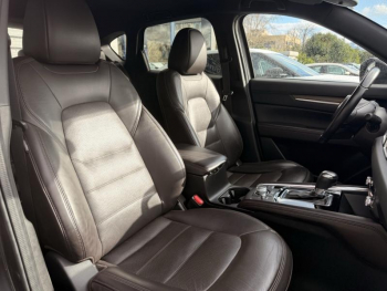 Photo 27 du bon plan MAZDA CX-5 2.2 SKYACTIV-D 184 Takumi 4x4 BVA Euro6d-T occasion à 15490 €