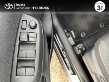 Photo 24 du bon plan TOYOTA Yaris Cross 116h Design MY22 occasion à 22290 €