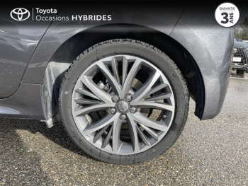 Photo 16 du bon plan TOYOTA Yaris 116h Iconic 5p MY22 occasion à 20990 €
