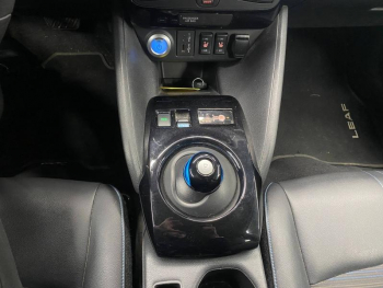 Photo 14 du bon plan NISSAN Leaf 217ch e+ 62kWh N-Connecta 22 occasion à 17490 €