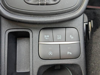 Photo 24 du bon plan FORD Puma 1.0 EcoBoost 125ch S&S mHEV ST-Line Powershift occasion à 20690 €