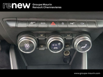 Photo 24 du bon plan DACIA Duster 1.5 Blue dCi 115ch Prestige 4x2 occasion à 13990 €