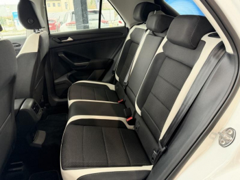 Photo 10 du bon plan VOLKSWAGEN T-Roc 1.5 TSI EVO 150ch Carat DSG7 S&S occasion à 22900 €