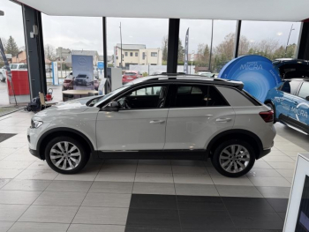 Photo 22 du bon plan VOLKSWAGEN T-Roc 1.5 TSI EVO 150ch Carat DSG7 S&S occasion à 22900 €