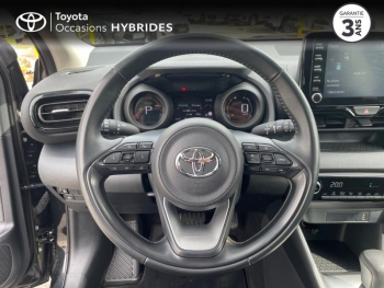Photo 9 du bon plan TOYOTA Yaris 116h Design 5p MY22 occasion à 18990 €