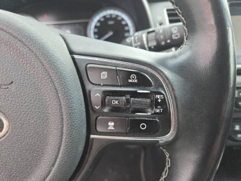 Photo 16 du bon plan KIA Niro 1.6 GDi 105ch ISG + Ã©lectrique 43.5ch Design DCT6 occasion à 16650 €