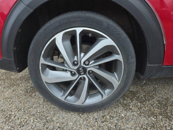 Photo 23 du bon plan KIA Niro 1.6 GDi 105ch ISG + Ã©lectrique 43.5ch Design DCT6 occasion à 16650 €