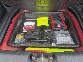 Photo 29 du bon plan KIA Niro 1.6 GDi 105ch ISG + Ã©lectrique 43.5ch Design DCT6 occasion à 16650 €