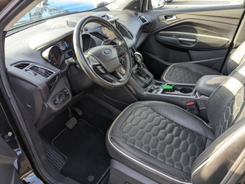 Photo 7 du bon plan FORD Kuga 1.5 Flexifuel-E85 150ch Stop&Start Vignale 4x2 BVA Euro6.2 occasion à 18990 €