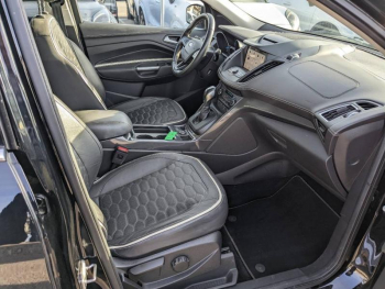 Photo 23 du bon plan FORD Kuga 1.5 Flexifuel-E85 150ch Stop&Start Vignale 4x2 BVA Euro6.2 occasion à 18990 €