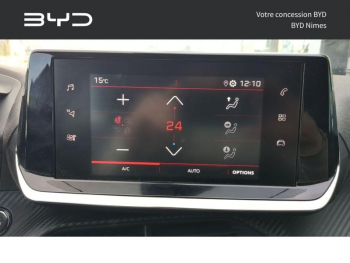 Photo 15 du bon plan PEUGEOT 2008 1.2 PureTech 130ch S&S Allure Pack EAT8 occasion à 15990 €