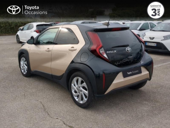 Photo 22 du bon plan TOYOTA Aygo X 1.0 VVT-i 72ch Design occasion à 12980 €
