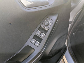 Photo 18 du bon plan FORD Puma 1.0 Flexifuel 125ch S&S mHEV Titanium occasion à 14490 €