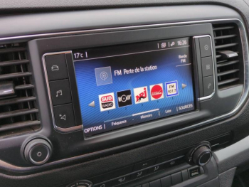 Photo 26 du bon plan TOYOTA ProAce VUL Medium 2.0 D-4D 180 Black Edition BVA MY20 occasion à 19990 €