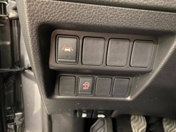 Photo 16 du bon plan NISSAN Qashqai 1.5 dCi 115ch Tekna DCT 2019 Euro6-EVAP occasion à 17990 €