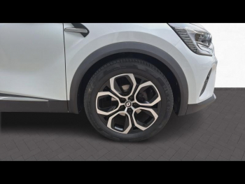 Photo 11 du bon plan RENAULT Captur 1.3 TCe 160ch FAP Intens EDC -21 occasion à 17490 €