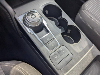 Photo 22 du bon plan FORD Kuga 2.5 Duratec 190ch FHEV E85 Titanium BVA occasion à 24312 €