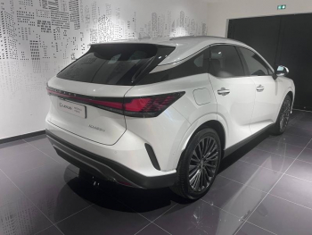 Photo 5 du bon plan LEXUS RX 450h+ Executive 4WD occasion à 69490 €