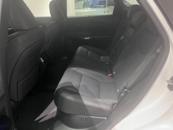 Photo 9 du bon plan LEXUS RX 450h+ Executive 4WD occasion à 69490 €