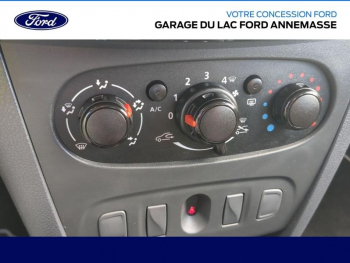 Photo 21 du bon plan DACIA Sandero 1.0 SCe 75ch Urban Stepway - 20 occasion à 9990 €