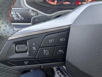 Photo 14 du bon plan SEAT Ibiza 1.5 TSI 150ch FR DSG7 occasion à 22490 €