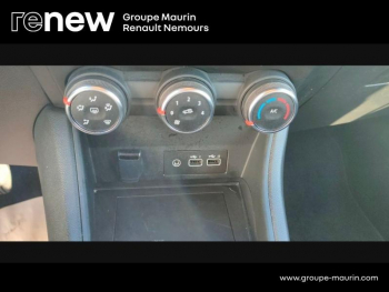 Photo 27 du bon plan RENAULT Captur 1.0 Eco-G 100ch Evolution occasion à 15900 €