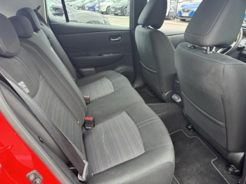 Photo 14 du bon plan NISSAN Leaf 150ch 40kWh Acenta 22 occasion à 14990 €