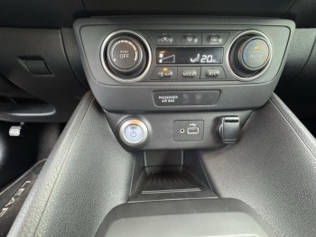 Photo 21 du bon plan NISSAN Leaf 150ch 40kWh Acenta 22 occasion à 14990 €