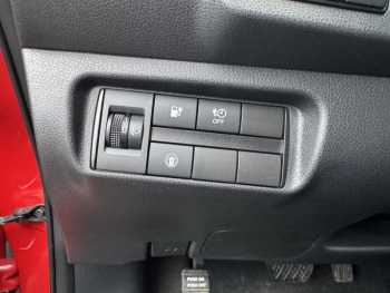 Photo 23 du bon plan NISSAN Leaf 150ch 40kWh Acenta 22 occasion à 14990 €