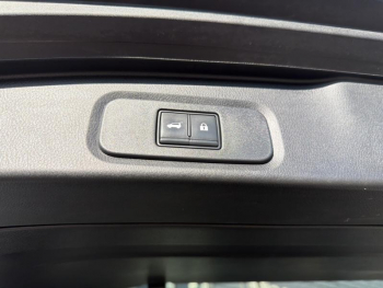 Photo 26 du bon plan NISSAN Qashqai 1.3 Mild Hybrid 158ch Tekna Xtronic occasion à 23650 €