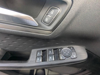 Photo 12 du bon plan FORD Kuga 2.5 Duratec 190ch FHEV Titanium BVA occasion à 21650 €