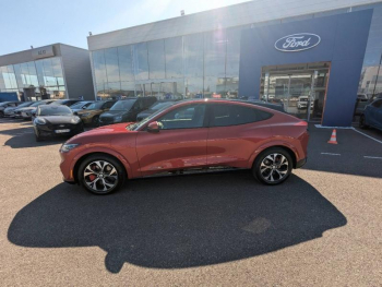 Photo 3 du bon plan FORD Mustang Mach-E 351ch Extended Range 99kWh First Edition occasion à 34790 €