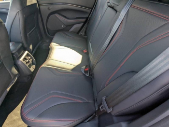 Photo 11 du bon plan FORD Mustang Mach-E 351ch Extended Range 99kWh First Edition occasion à 34790 €