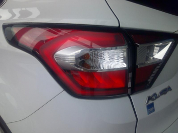 Photo 4 du bon plan FORD Kuga 1.5 TDCi 120ch Stop&Start Titanium Business 4x2 Powershift occasion à 16900 €