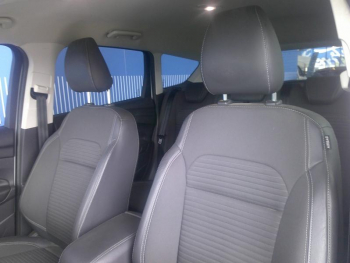 Photo 17 du bon plan FORD Kuga 1.5 TDCi 120ch Stop&Start Titanium Business 4x2 Powershift occasion à 16900 €