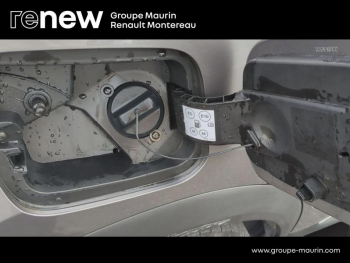 Photo 12 du bon plan RENAULT Captur 1.6 E-Tech hybride 145ch Techno occasion à 18290 €