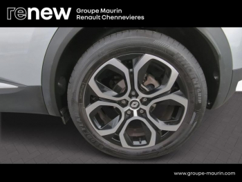 Photo 10 du bon plan RENAULT Captur 1.6 E-Tech hybride 145ch Techno occasion à 20990 €