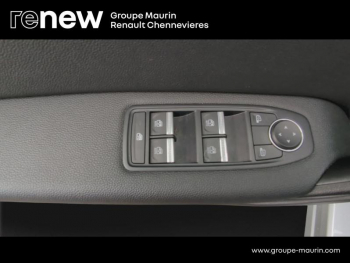 Photo 21 du bon plan RENAULT Captur 1.6 E-Tech hybride 145ch Techno occasion à 20990 €