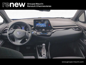 Photo 8 du bon plan TOYOTA C-HR 122h Dynamic 2WD E-CVT RC18 occasion à 18990 €