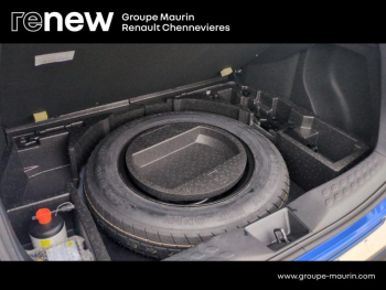 Photo 14 du bon plan TOYOTA C-HR 122h Dynamic 2WD E-CVT RC18 occasion à 18990 €