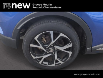 Photo 32 du bon plan TOYOTA C-HR 122h Dynamic 2WD E-CVT RC18 occasion à 18990 €