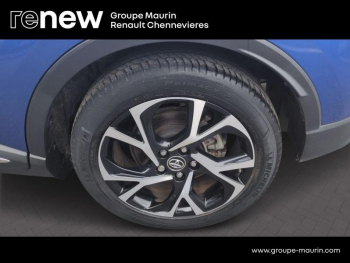 Photo 35 du bon plan TOYOTA C-HR 122h Dynamic 2WD E-CVT RC18 occasion à 18990 €