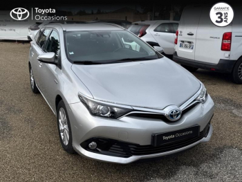 Photo 18 du bon plan TOYOTA Auris Touring Sports HSD 136h Dynamic occasion à 16990 €