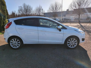 Photo 5 du bon plan FORD Fiesta 1.0 EcoBoost 100ch Stop&Start Titanium 5p occasion à 7990 €