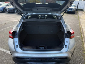 Photo 16 du bon plan NISSAN Juke 1.6 Hybrid 143ch N-Connecta 2022.5 occasion à 20290 €