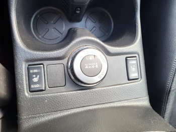 Photo 15 du bon plan NISSAN X-Trail 1.6 dCi 130ch Tekna All-Mode 4x4-i Euro6 7 places occasion à 14990 €