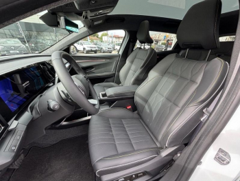 Photo 21 du bon plan RENAULT Scenic E-Tech Electric 220ch Techno option Iconic grande autonomie -25 occasion à 42489 €