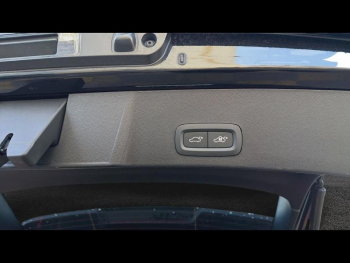 Photo 8 du bon plan VOLVO XC40 B3 163ch Ultra DCT 7 occasion à 39900 €